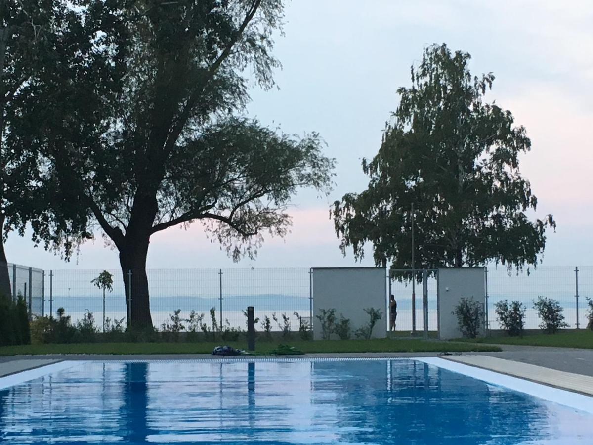 Apartamento Sol Balaton Siófok Exterior foto
